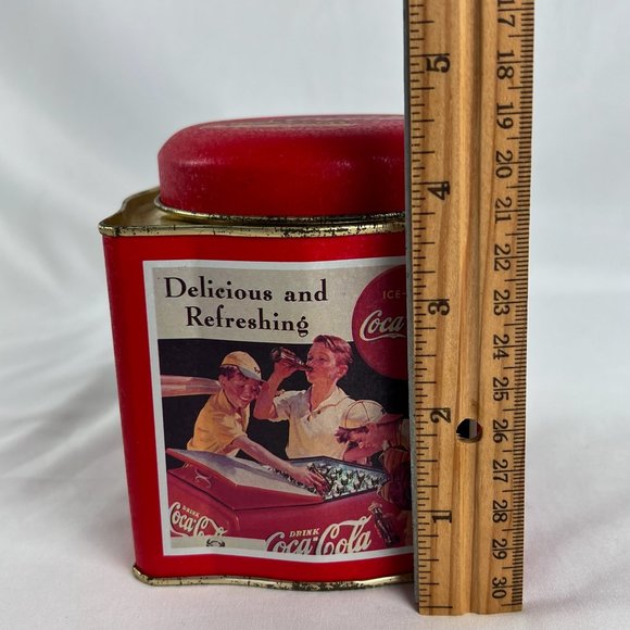 Vintage 1992 Coca Cola Small Tin container by The Tin Box Company of America - Picture 9 of 10